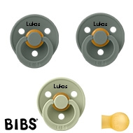 BIBS Colour Schnuller mit Namen, Gr. 2, 2 Pine, 1 Sage, Rund Latex, (3er Pack)